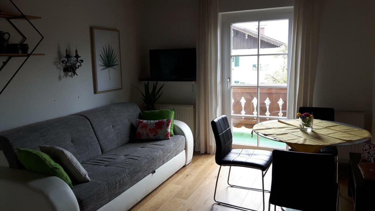 Haus Gertrude Hoerack Sankt Wolfgang im Salzkammergut ภายนอก รูปภาพ